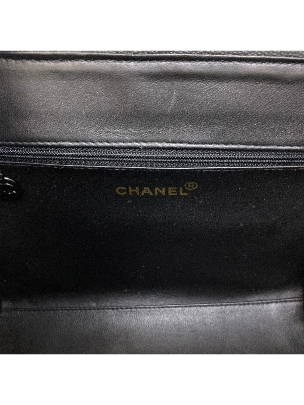 Chanel CC Logo Quilted Handbag Grained Calfskin